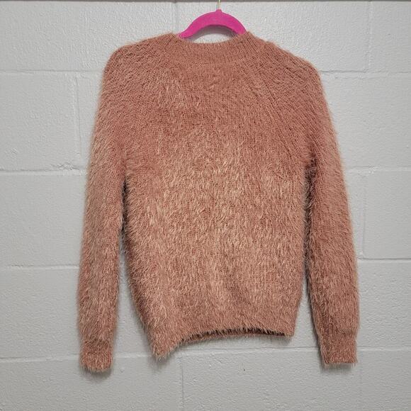 Pink Rose Eyelash Sweater - Picture 2 of 9